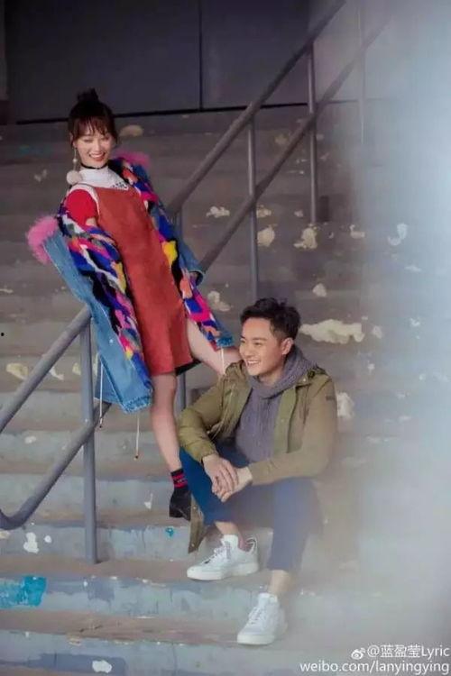 低调的吃瓜少女