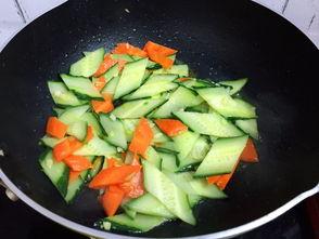 南通炒着吃的瓜,地道的家常美味，舌尖上的传统风情